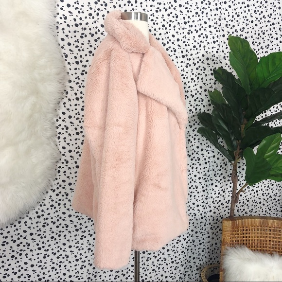 Forever 21 Plus Faux Fur Blush Teddy Bear Jacket - Picture 3 of 7